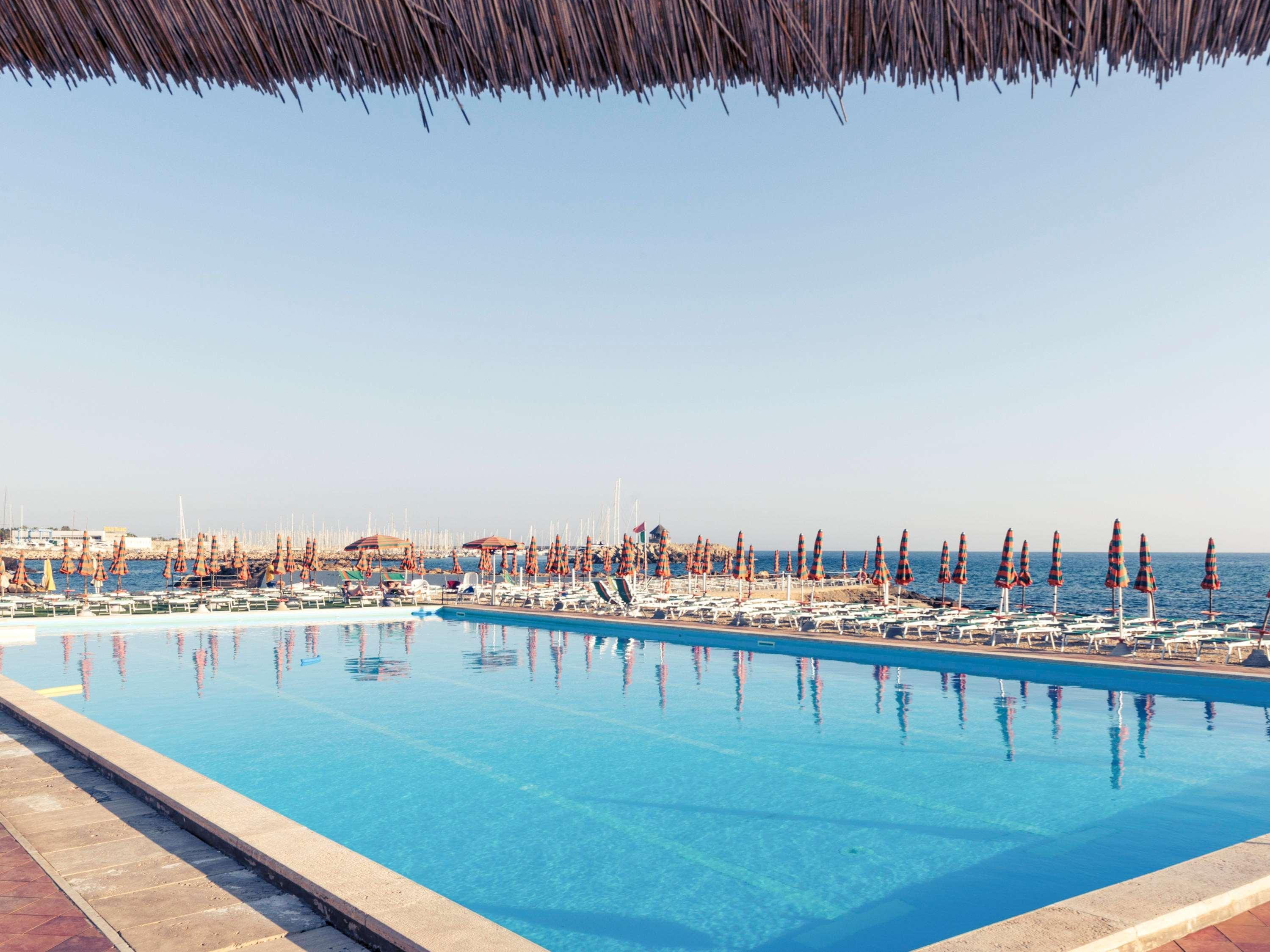 צ'יוויטווקיה Sunbay Park Hotel מראה חיצוני תמונה