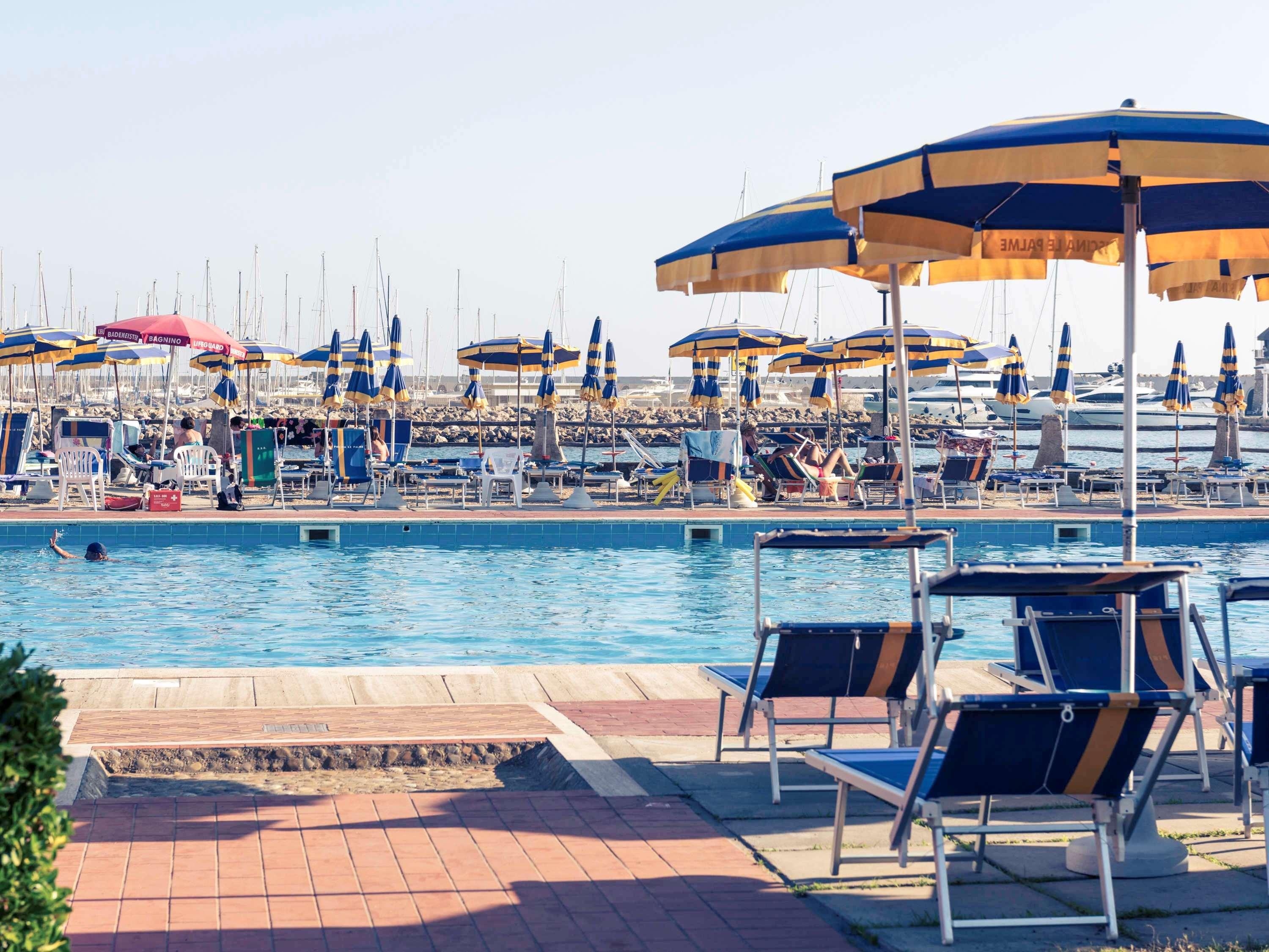 צ'יוויטווקיה Sunbay Park Hotel מראה חיצוני תמונה